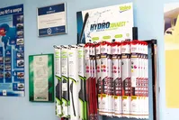 Замена стеклоочистителей