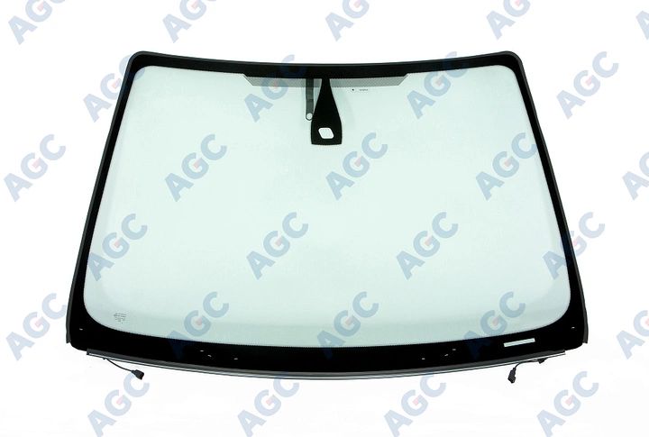 FORD FOCUS II 2004- лобовое, полный обогрев, место под ДД, VIN? ,без молдинга