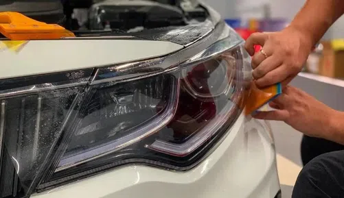 Какой пленкой лучше бронировать фары
